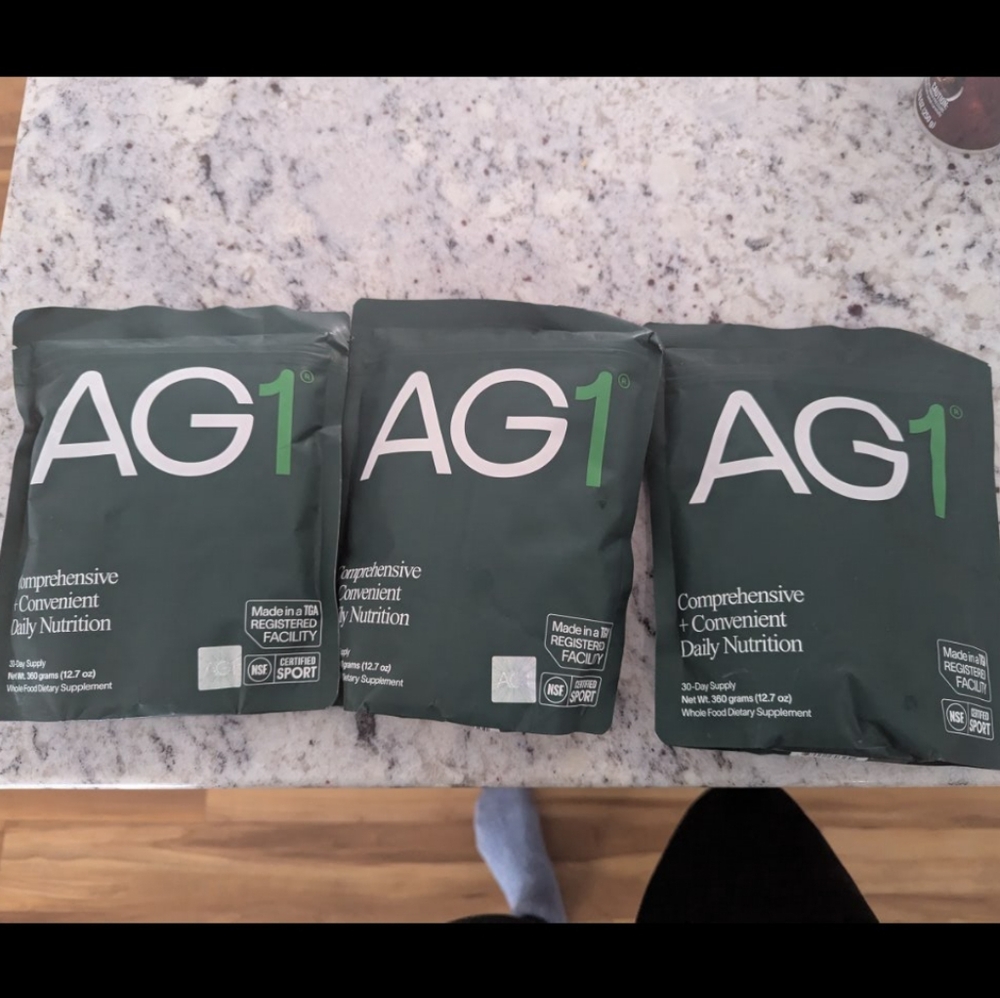 3 packs of AG1